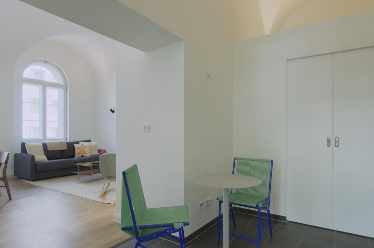 Vonbehling Boutique Apt. - Historisch Und Modern Wiesbaden Exterior foto